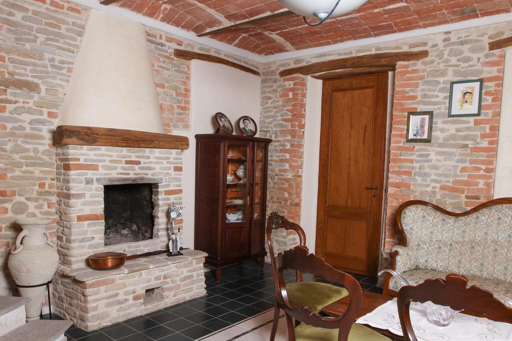 Agriturismo Ercolana Neviglie Εξωτερικό φωτογραφία